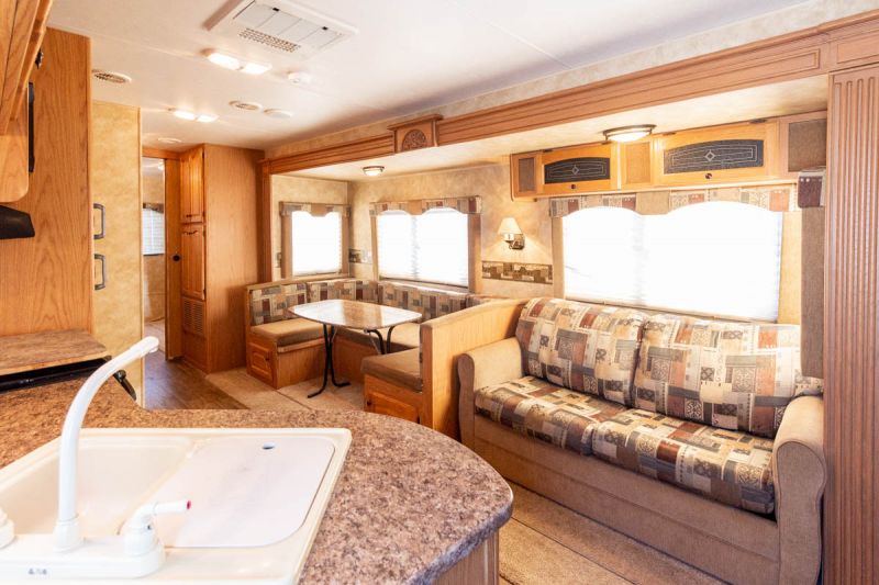 SOLD! USED 2010 North Country 32BHDD